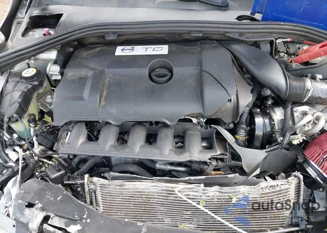 2013 Volvo S60 T6 from USA, damaged, VIN YV1902FH6D2196210